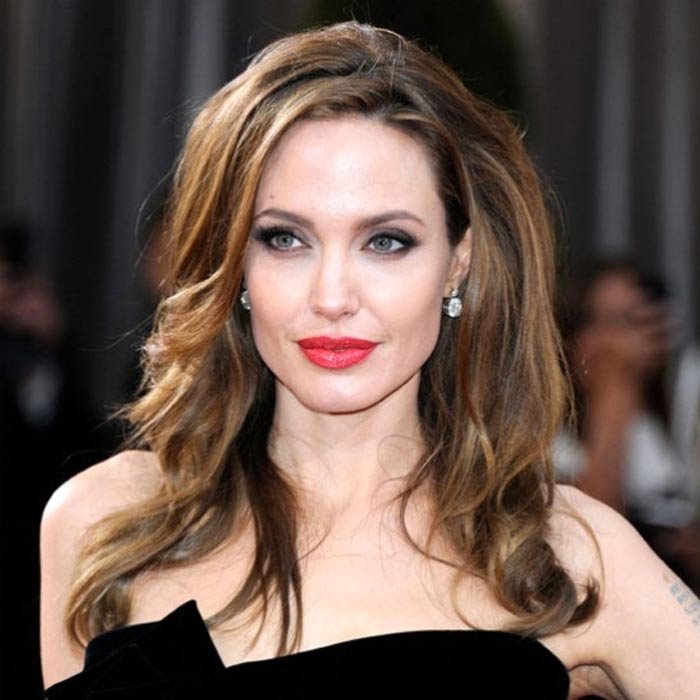 angelina-jolie-look-boda-6